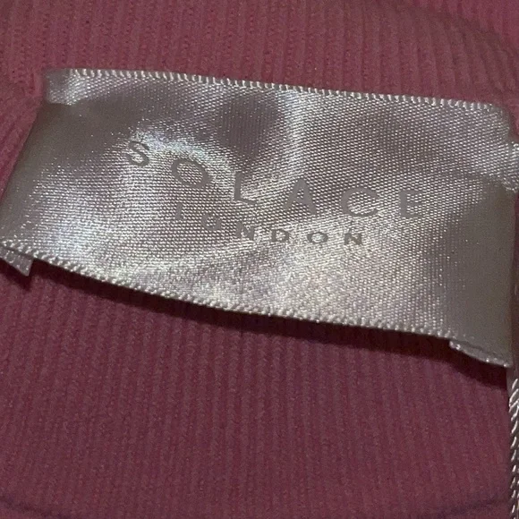 Solace London Pink Top Adelia Cut Out Wide sleeves Cut Out Back Size US 2 Women - Picture 3 of 4